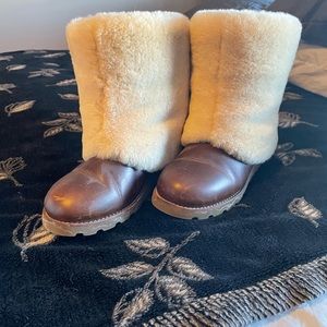 Ugg Maylin Boots Size EU38